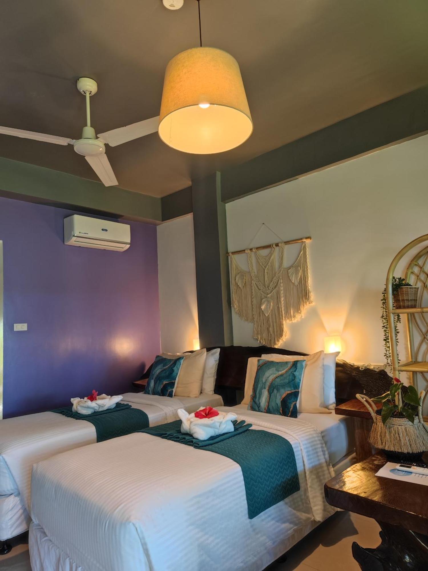 Daluyong Beach Resort General Luna  Dış mekan fotoğraf